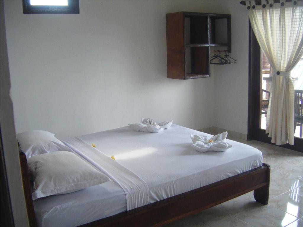 Bubu Racok Homestay Amed  Room photo